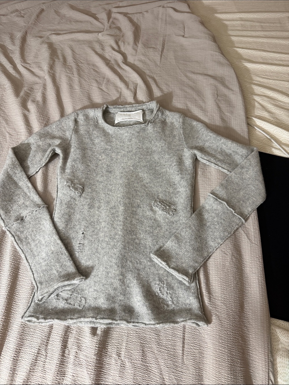 CHRISTINA LEHR Light Gray Women's Crewneck distressed Sweater